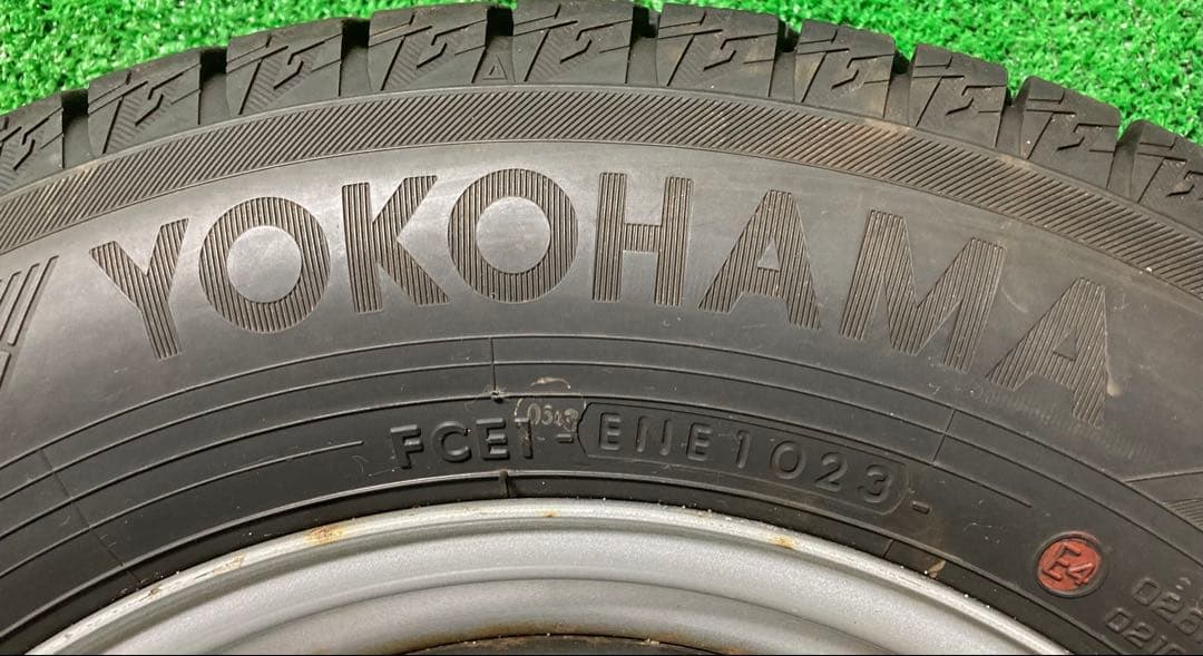 YOKOHAMA 145/80R13 スタッドレスタイヤ、鉄ホイール付き4本！