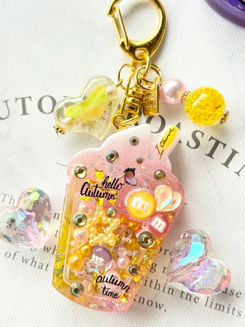 シャカシャカキーホルダー　ピンク✖︎イエローm'sチョコドリンクシェーカー