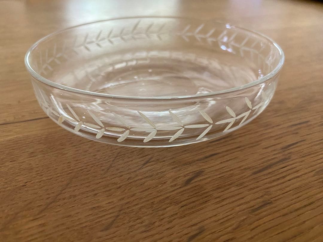 金津沙矢香　円形/平皿