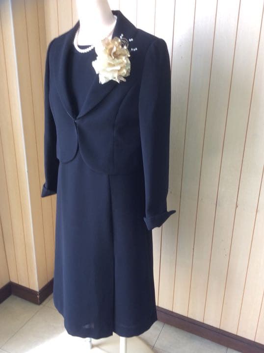 【美品】ユキトリイ  喪服  ★9号★フォーマル・ワンピース・ジャケット黒