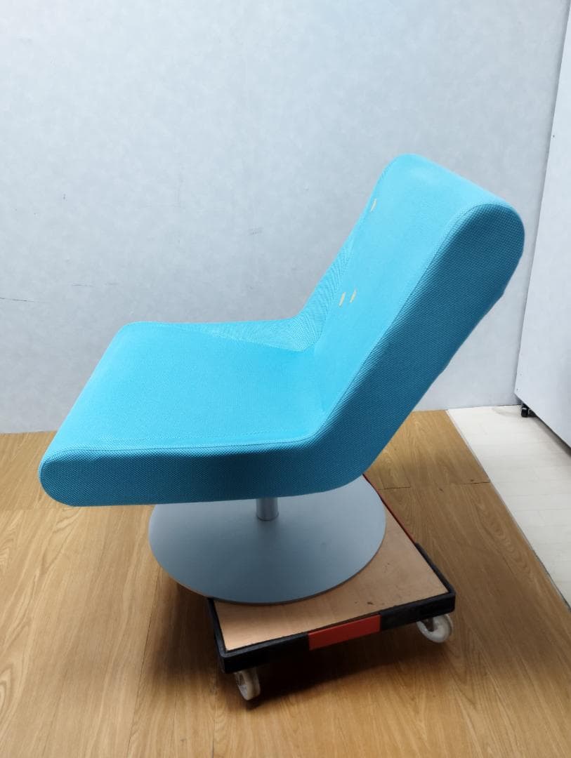 K◇171 カッシーナ ブーメランプリュス ラウンジスウィベルチェア SOFA