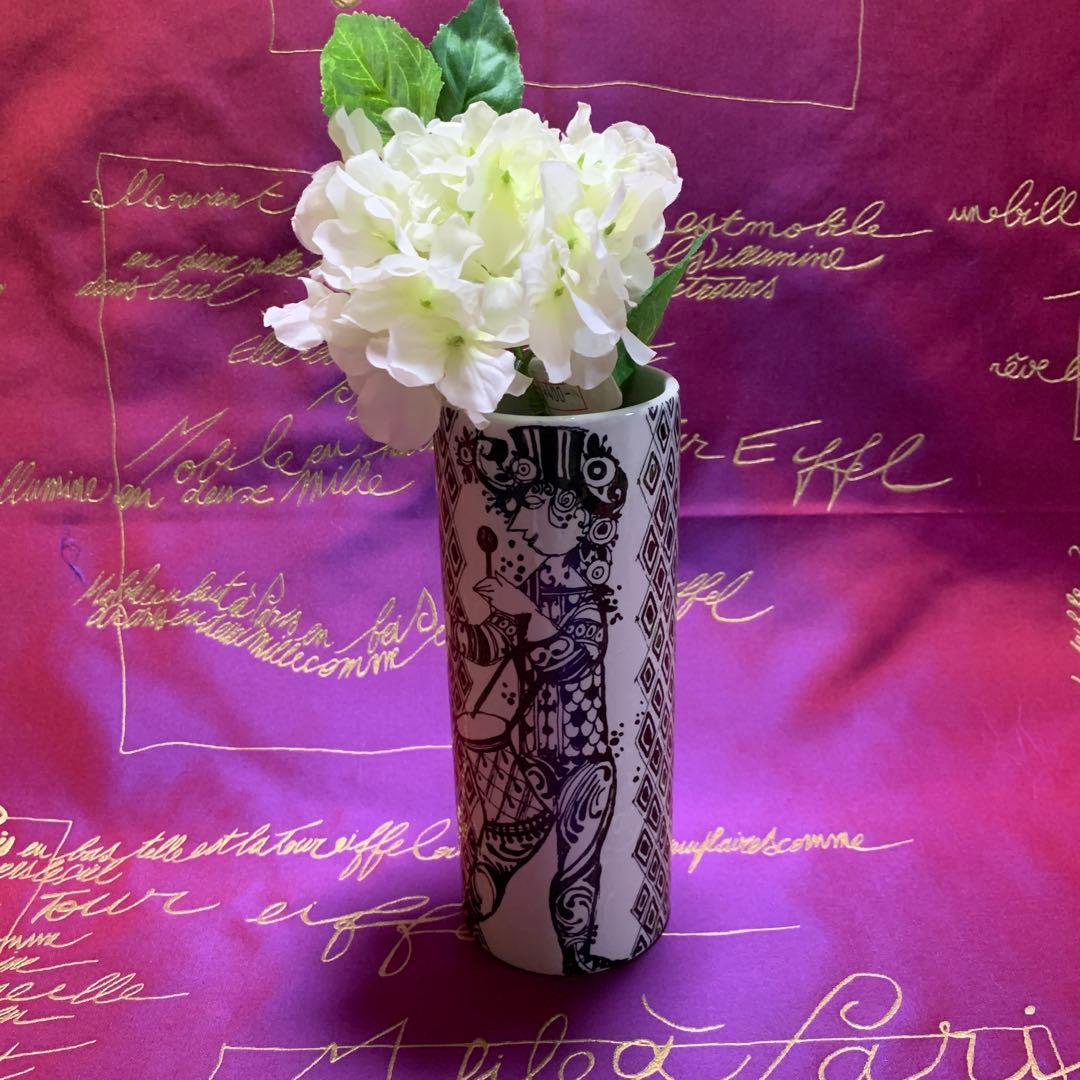 ビヨンヴィンブラッド　ニモール窯のレアなビンテージ黒デュエット柄の花瓶！