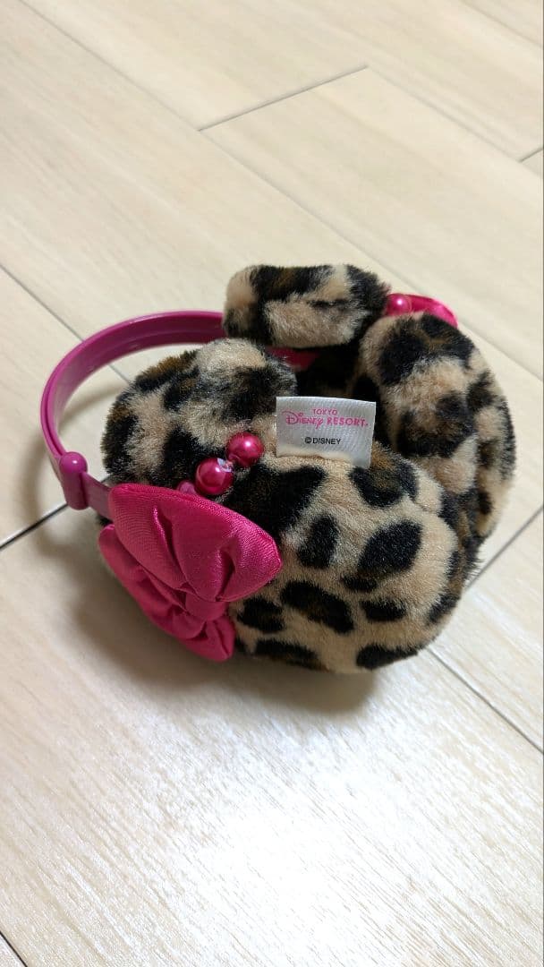 【期間限定値下げ】ミニーちゃんヒョウ柄 ピンクリボン イヤーマフ
