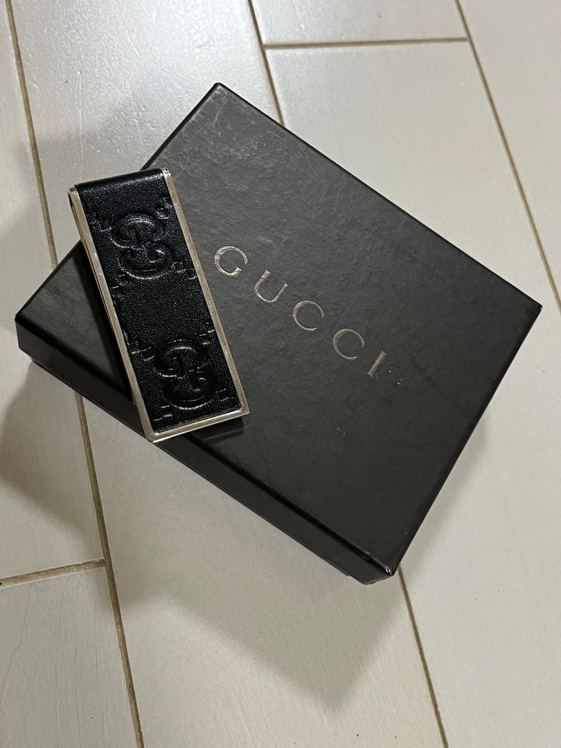 【美品】GUCCI ブラックレザー マネークリップ
