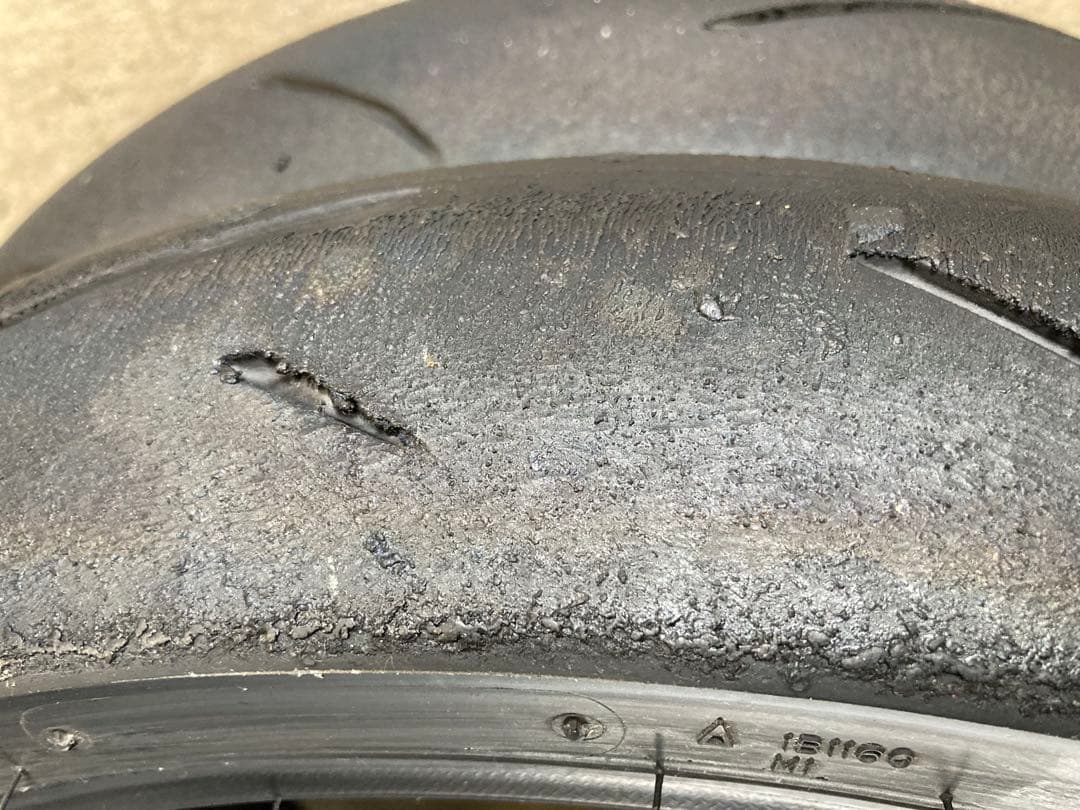 中古　ダンロップ　α13 sp H 前後　2024製　110/150...