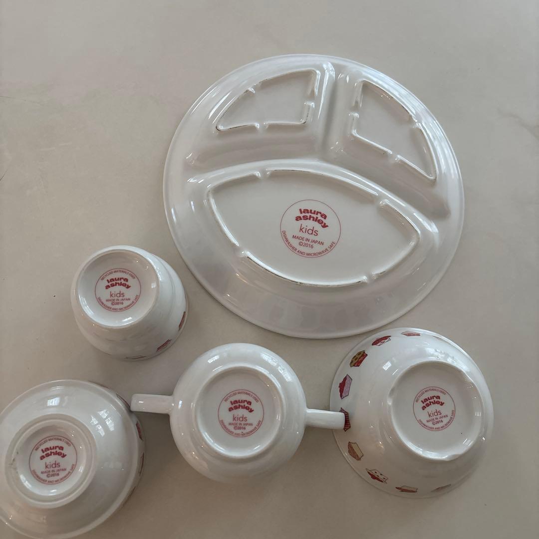 ローラアシュレイ　陶器子供用食器セット カップケーキデザイン 5点セット2組