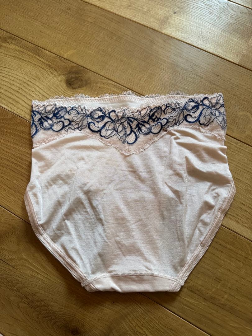 マルコ　リュミエス　ショーツ Lサイズ