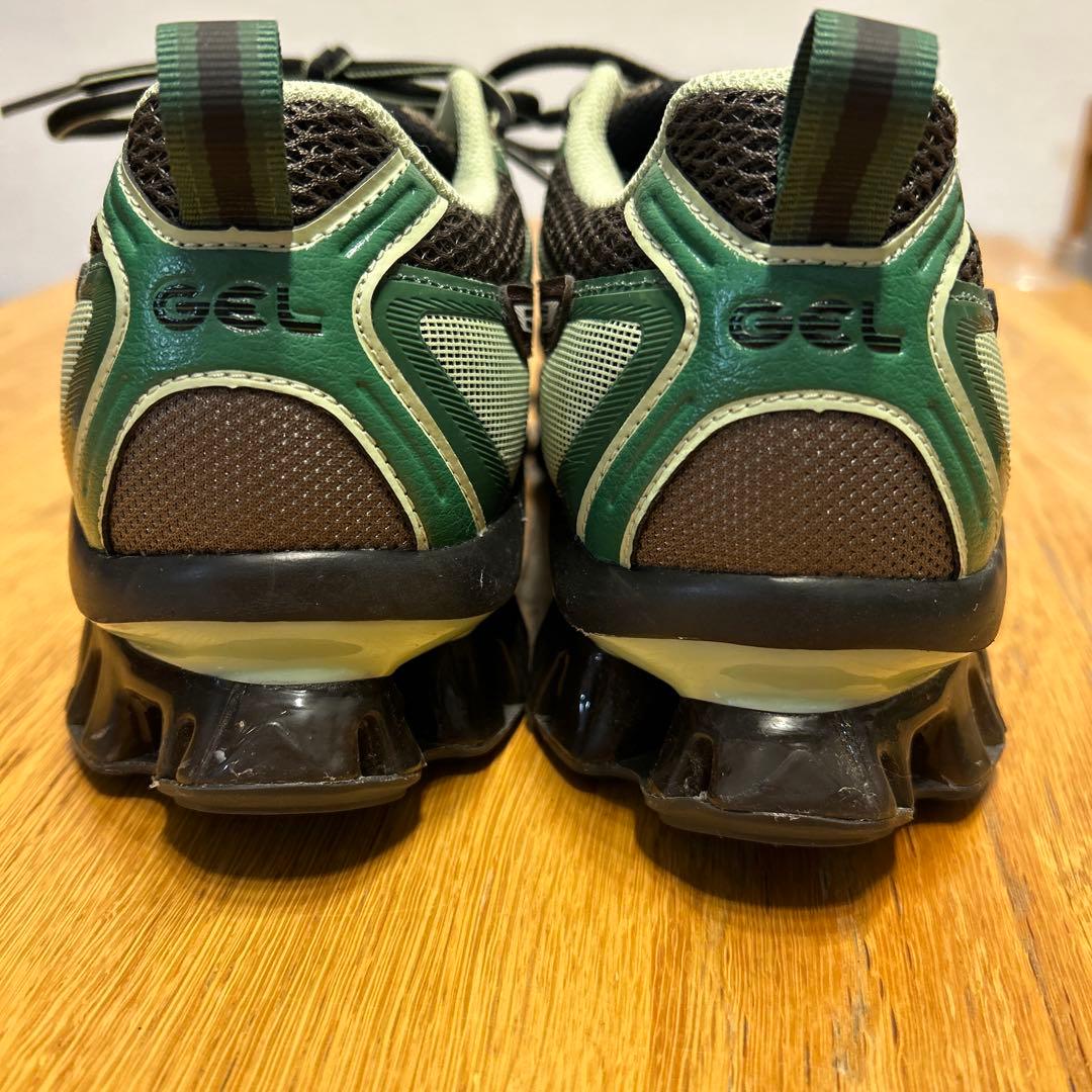 靴 GEL-QUANTUM KINETIC28cm