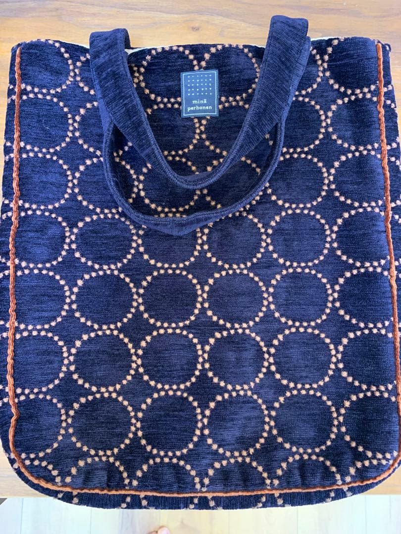 ミナペルホネン　トートバッグ　ネイビー／ピンク　タンバリン　ka9356