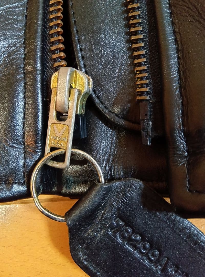 こ*吉様 超美品VANSON TYPE Bシングルライダース34黒ブラック付属品