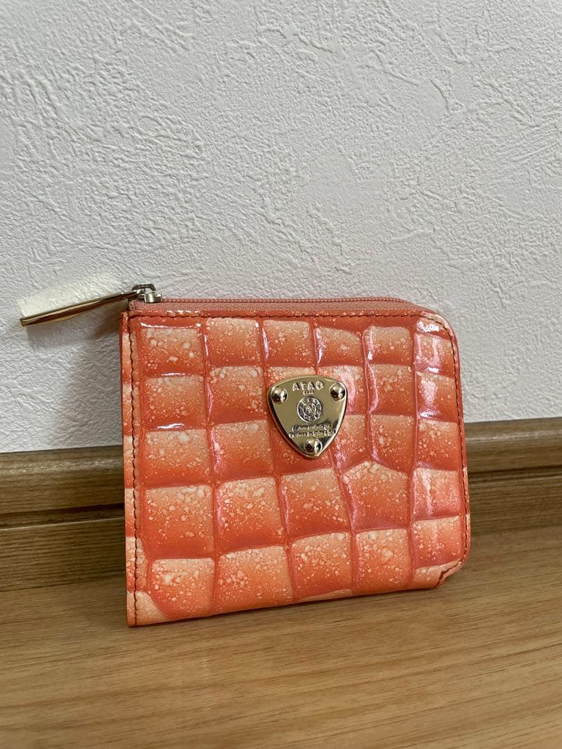 ATAO ミリモ クラリティ ヘルシーオレンジ 折り財布