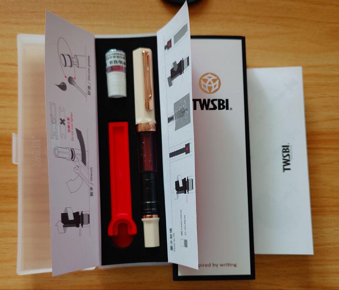 TWSBI ツイスビー 万年筆 エコ クリームローズゴールド 中字M