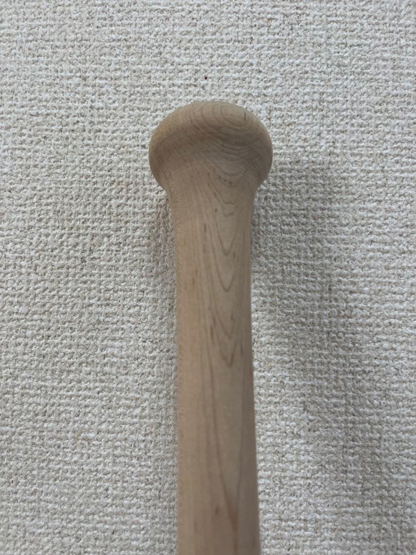 新品　木製バット（硬式用）MRバット 84センチ