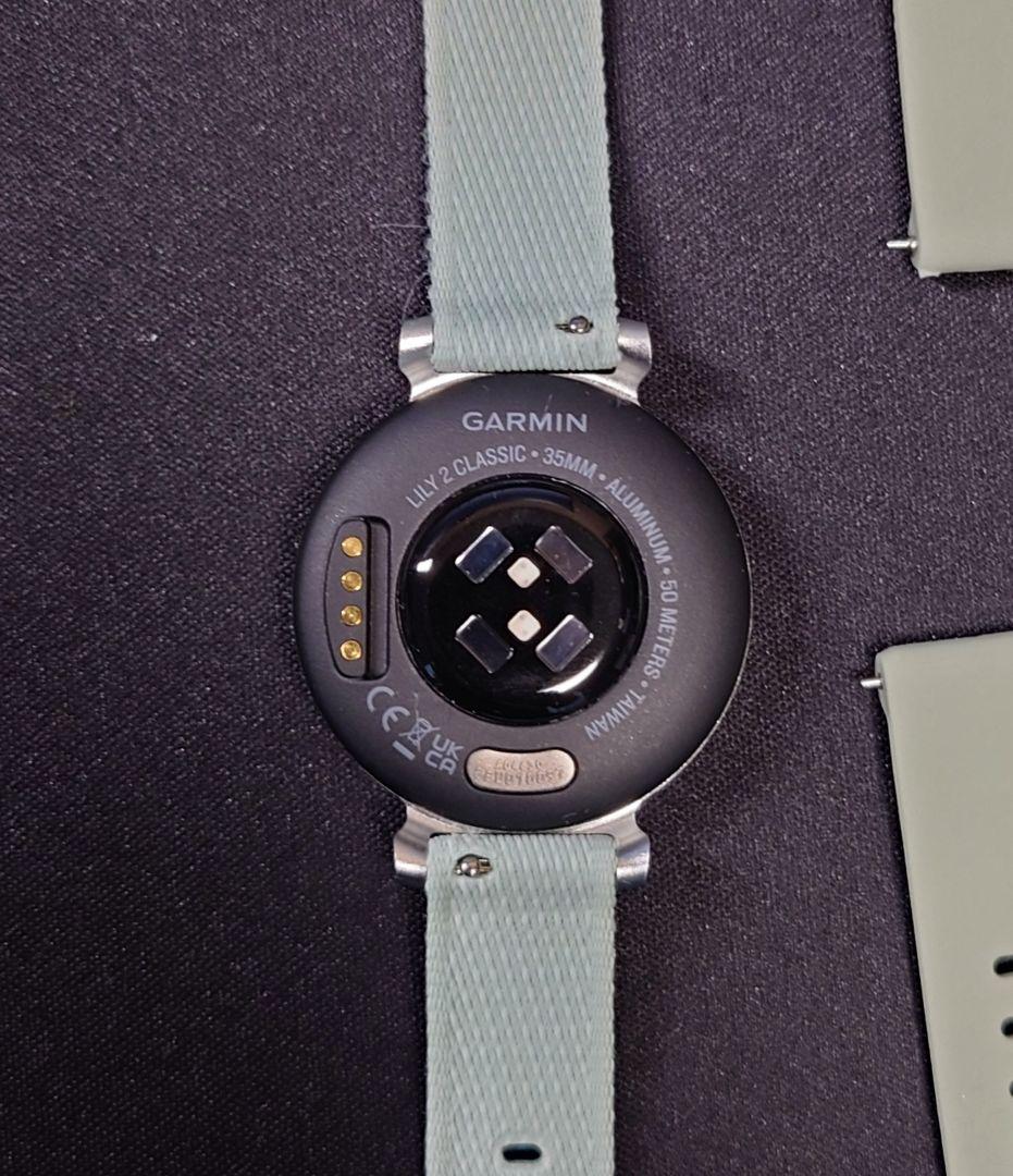 ガーミン GARMIN Lily2 Classic スイカ対応 定価44800円