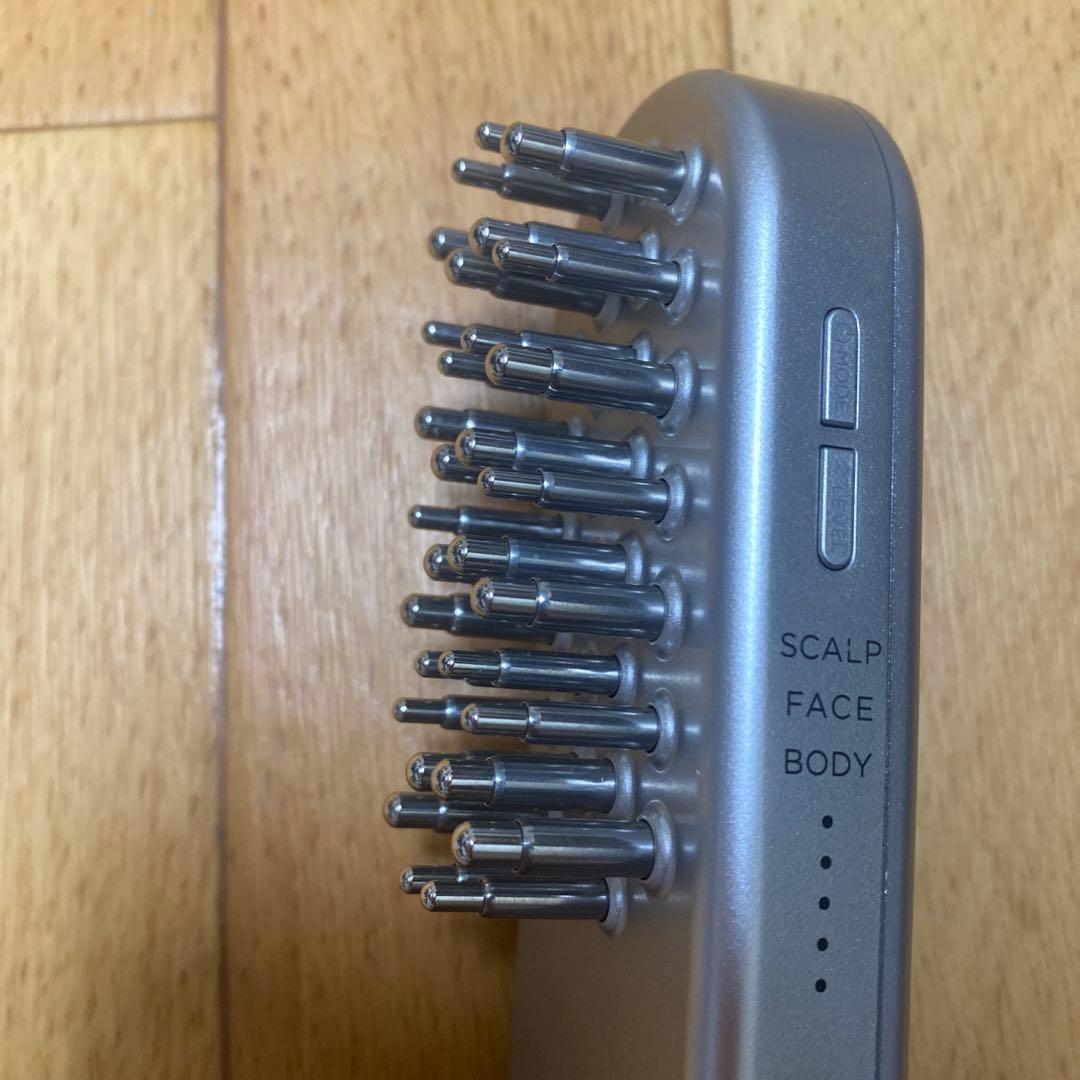 ヘアブラシ・コーム SALONIA EMS LIFT BRUSH