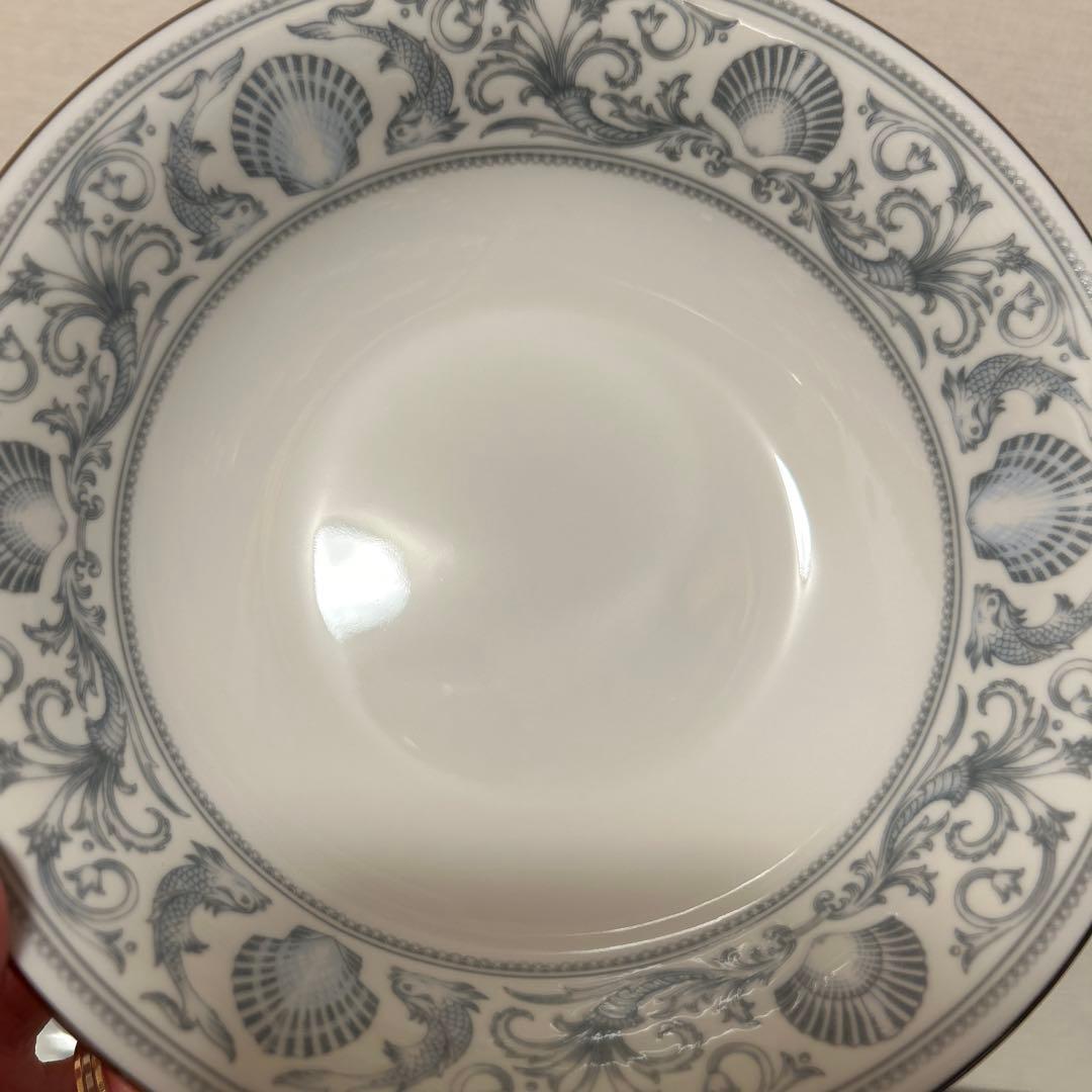 ウェッジウッド　ドルフィン　ホワイト　サラダボウル　デザートプレート