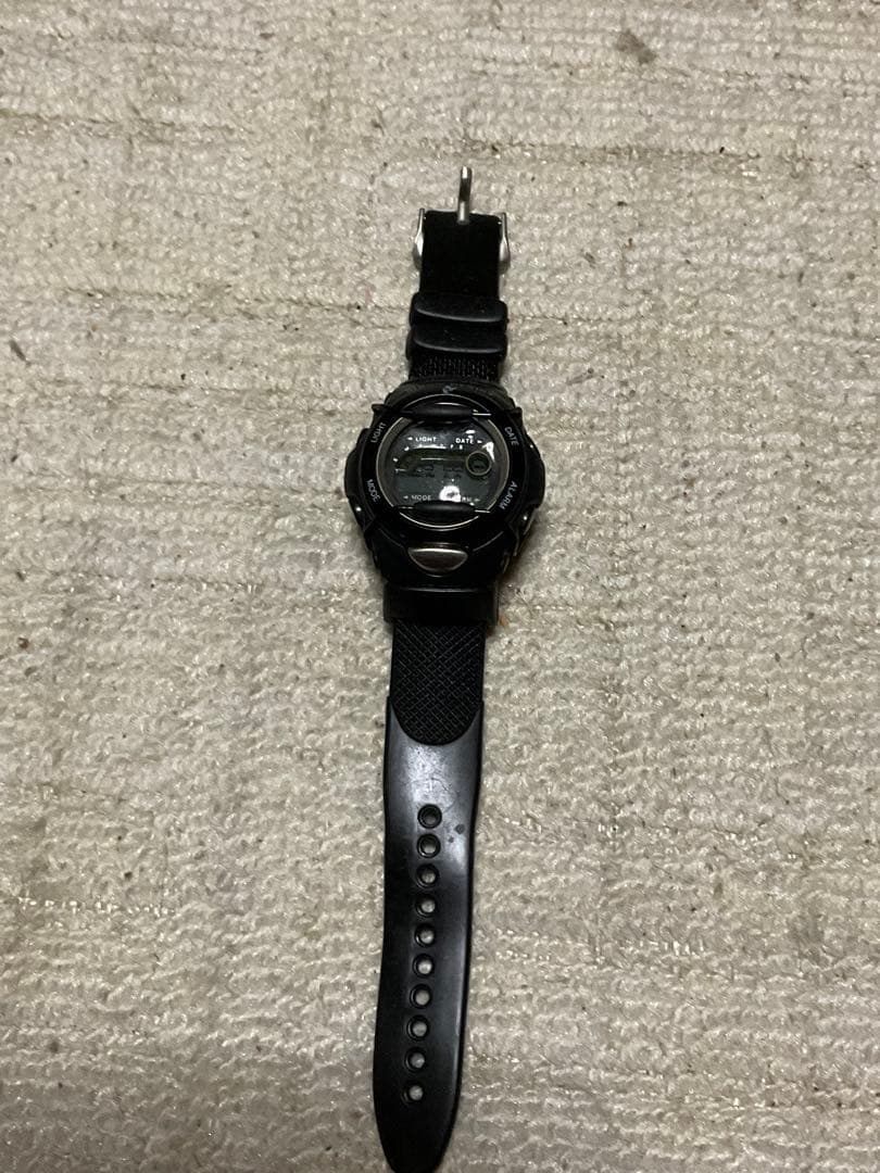 革ベルトばかりの腕時計　6個。タグホイヤー他、SEIKO等。【中古品　電池式】。