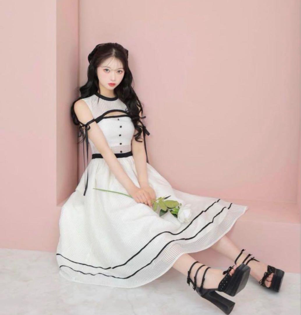 エムミーエメmmeeme Bicolor mesh long ワンピース