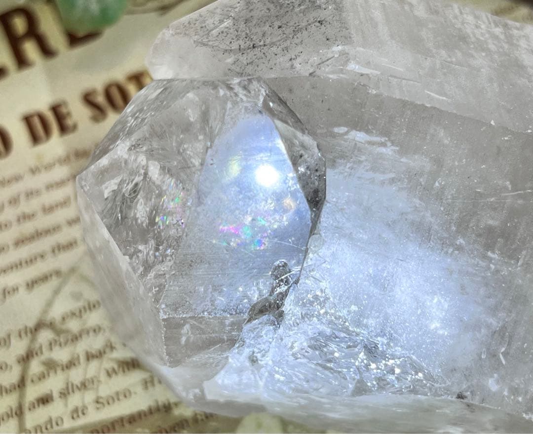 シルバールチル内包✨　レインボー　ブラジル・ミナスジェライス州 水晶　クリスタル