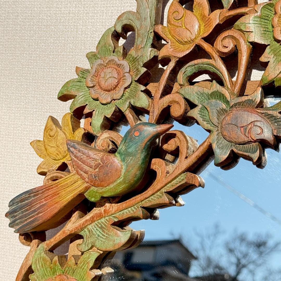 ビンテージ ウォールミラー 透かし彫りとレリーフが織りなす花鳥文 高さ71.5㎝