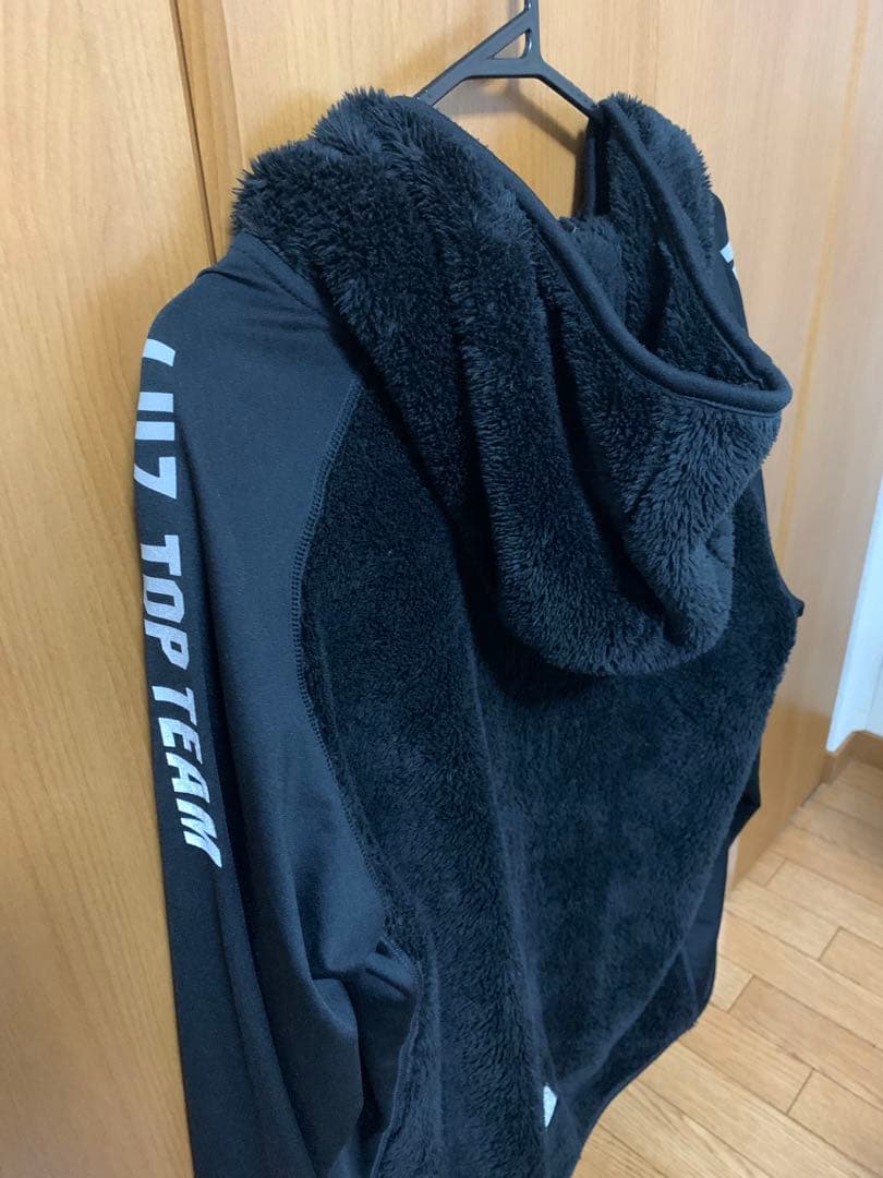 【M】Luz Top Team トップチーム　フリースパーカー　ルースイソンブラ