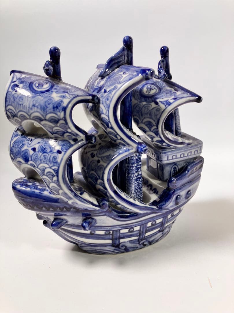 九谷焼　蘭船置物