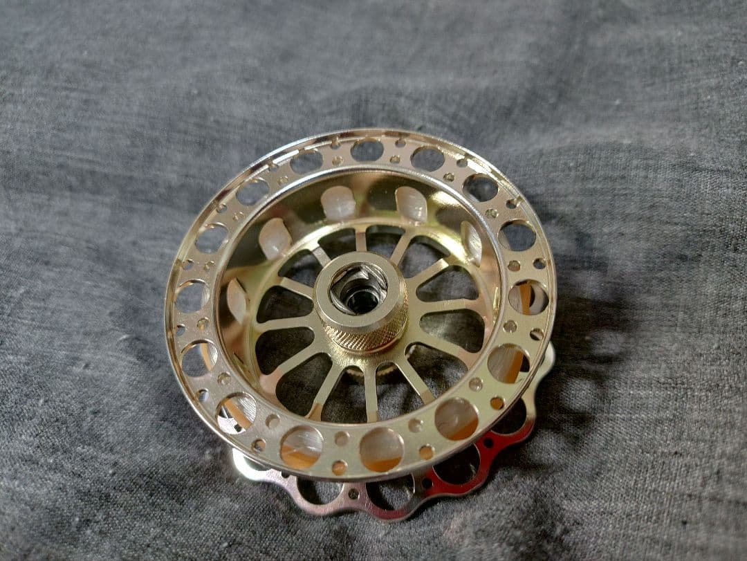 こうちゃんさん専用！ 新品、未使用 ダイワ イカダリール 25BJイカダ65L