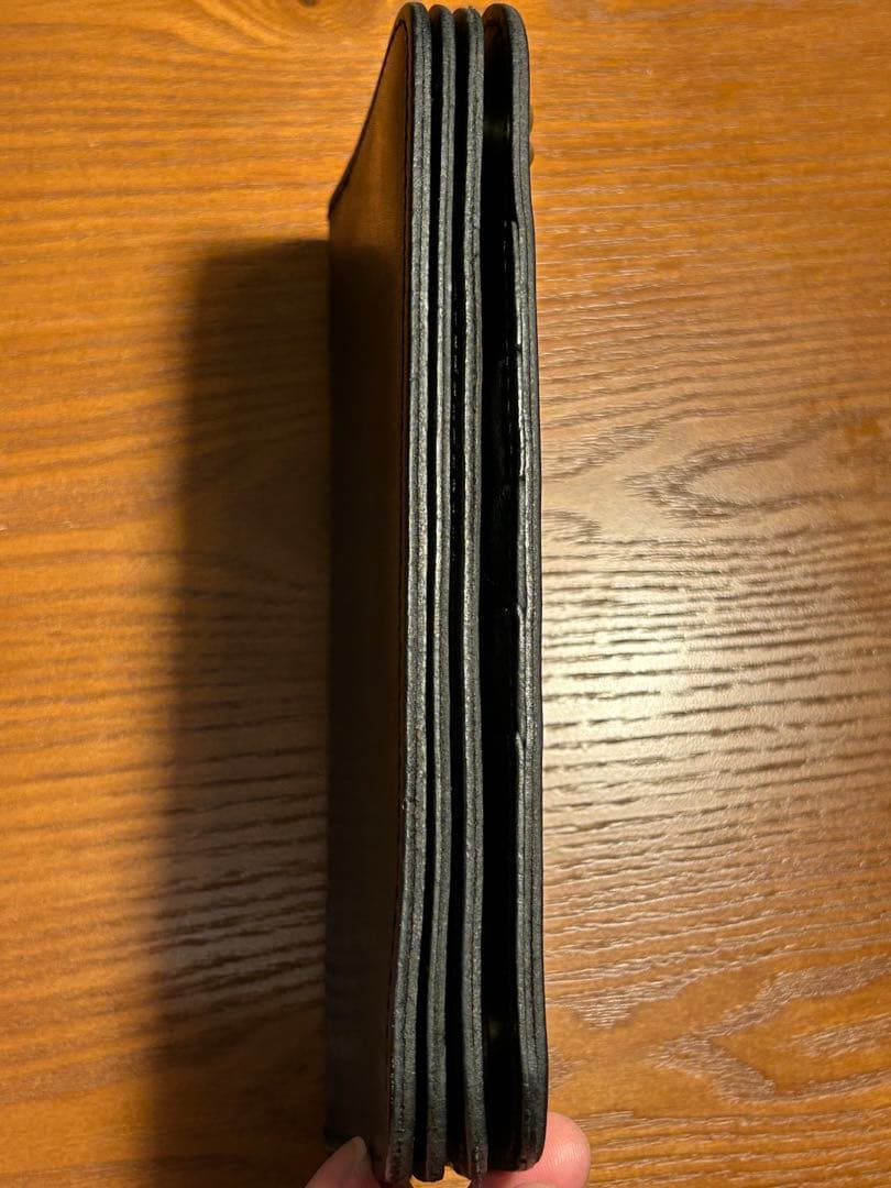 ミントコンディション★HTC★スタッズ長財布