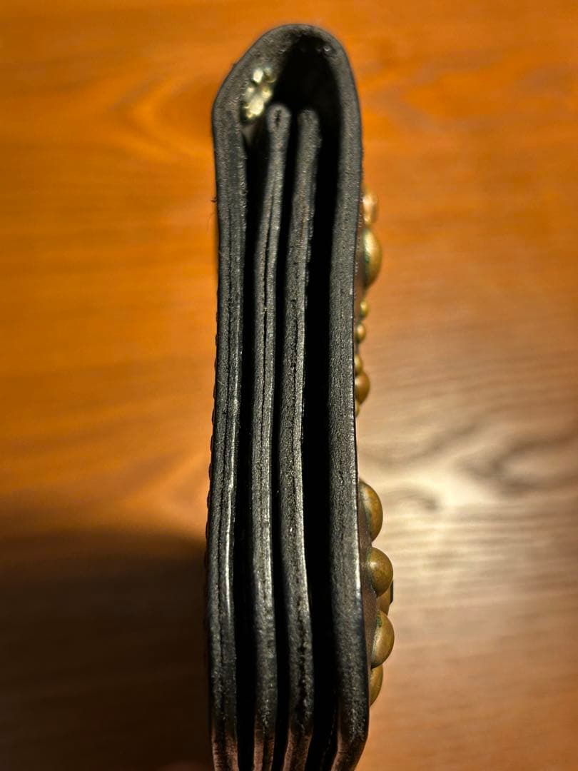 ミントコンディション★HTC★スタッズ長財布