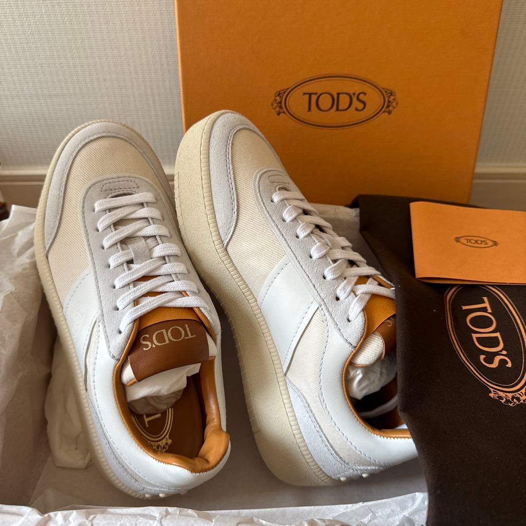 TOD'Sレザースニーカー ホワイト/ブラウン　36新品