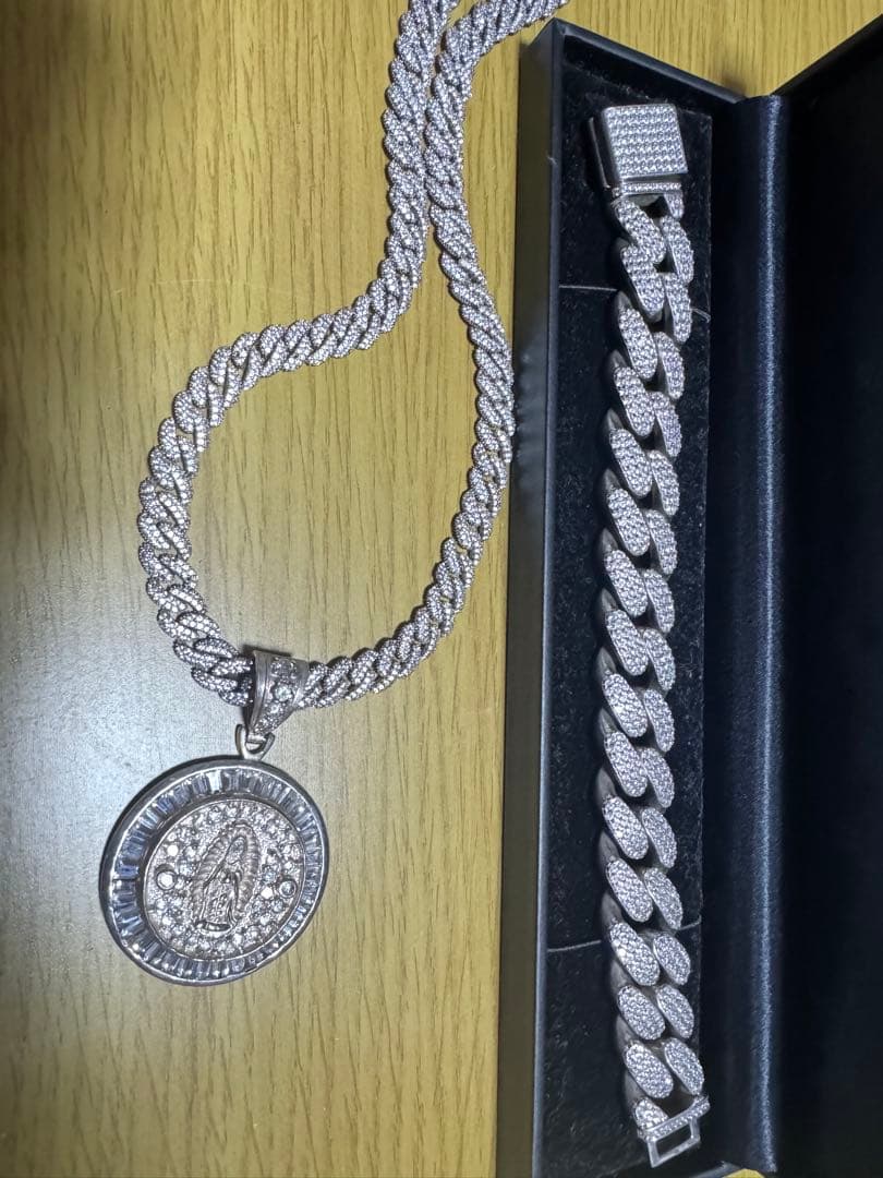 【総額20万超】AVALANCHE ダイヤモンド風ネックレスとブレスレットセット
