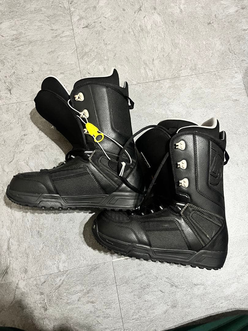 Burton tribute バートン　スノーボードブーツ ブラック