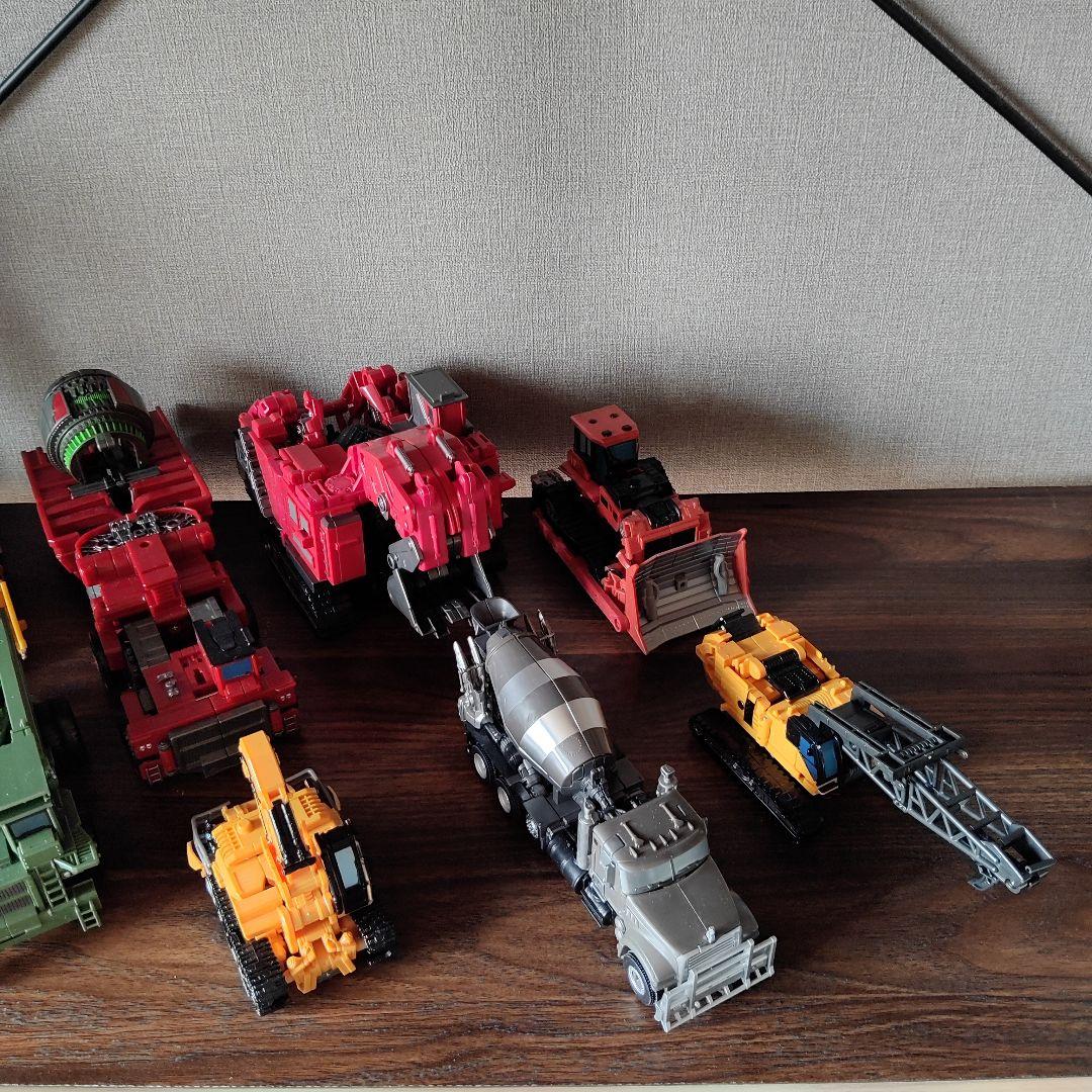 トランスフォーマー　デバステーター　8点セット