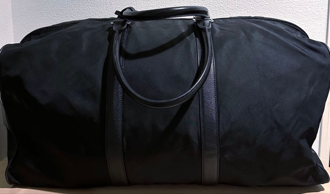 PRADプラダ　ボストンバッグ　三角プレート　ナイロン　ブラック　旅行