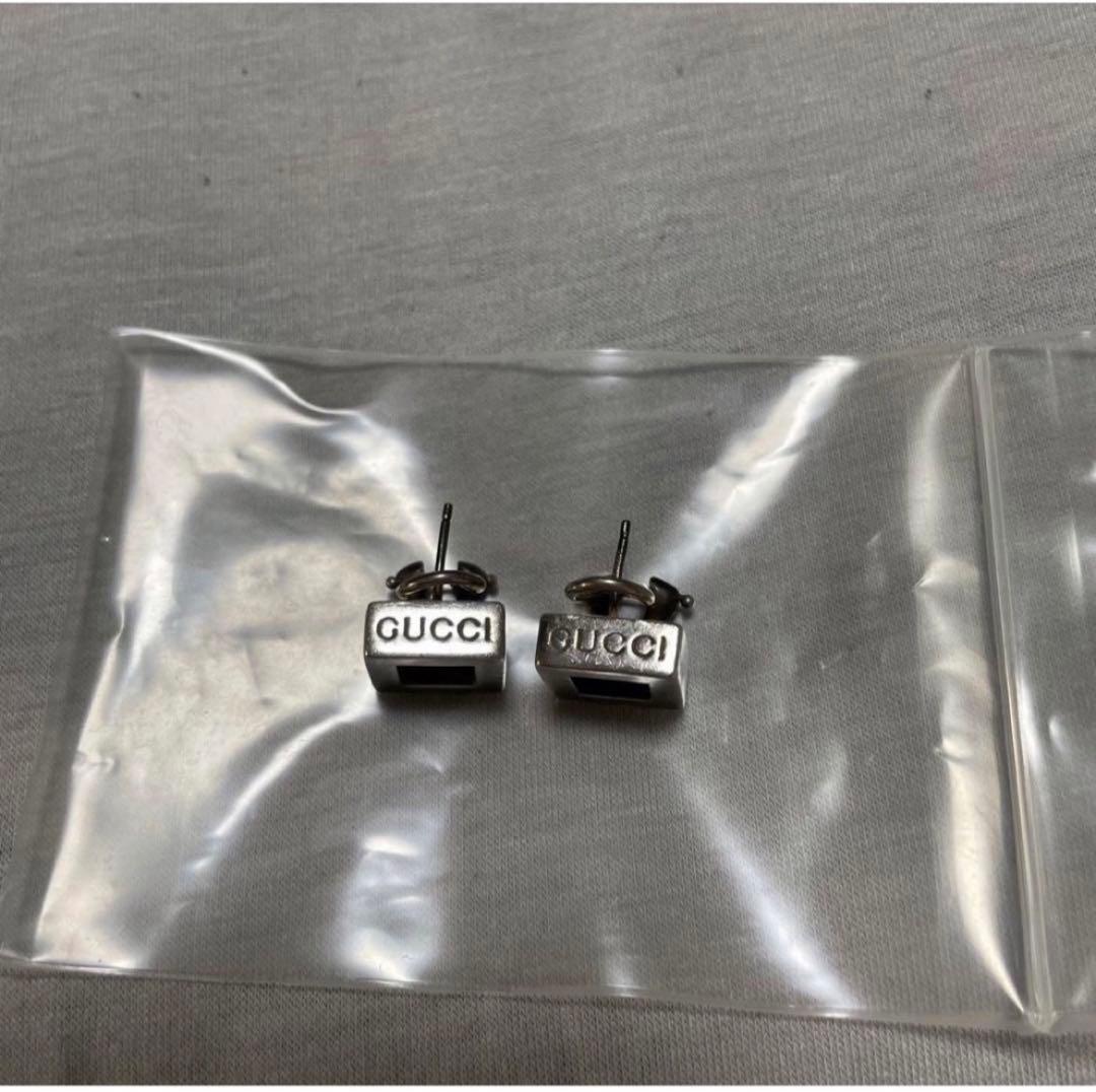 GUCCI グッチ　ピアス　シルバー