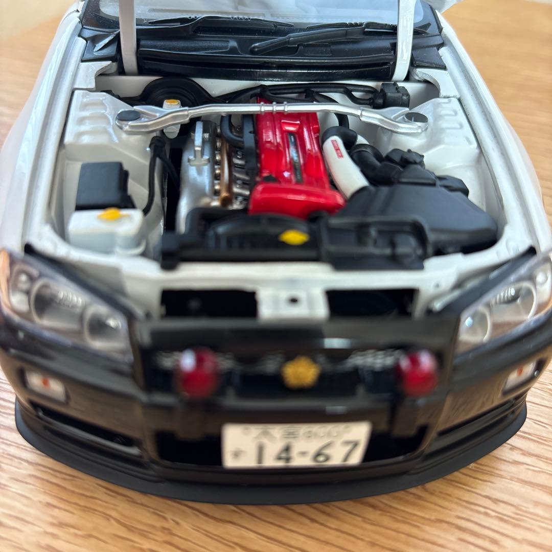 flowers for algernon1/18スカイラインR34パトカー
