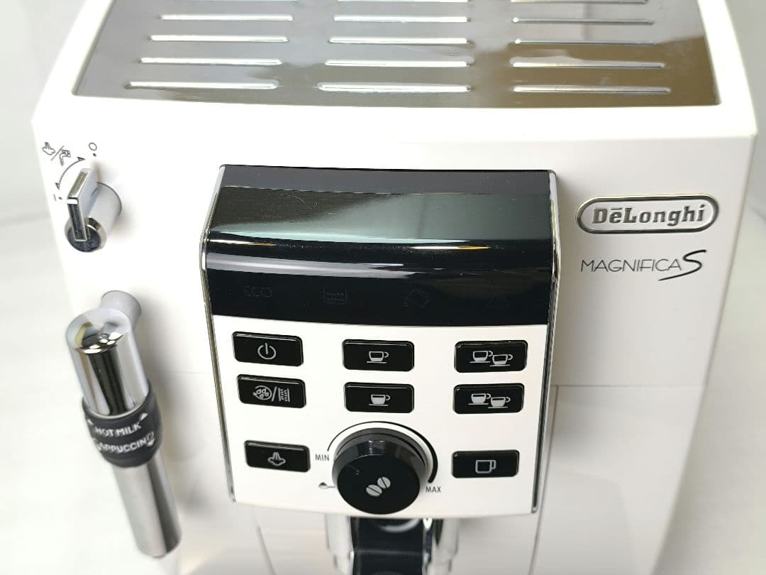 デロンギマグニフィカS コンパクト全自動コーヒーマシン ECAM23120 3