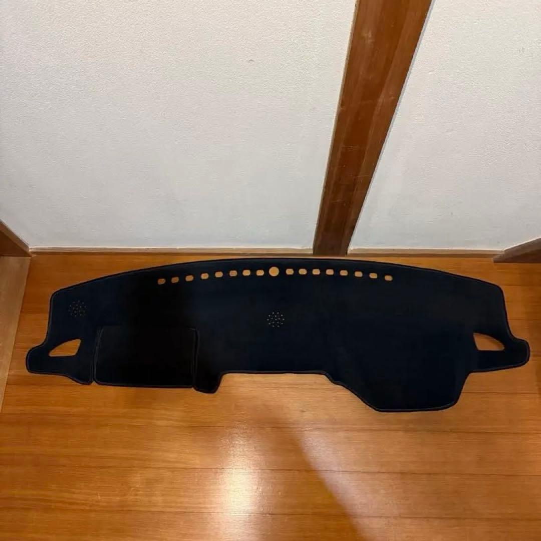 スバル アウトバック BS9用 ダッシュマット sunland製