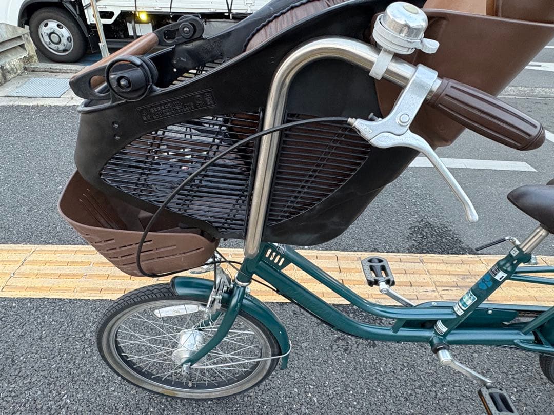 中古非電動　3人乗り対応自転車　内装3速オートライト