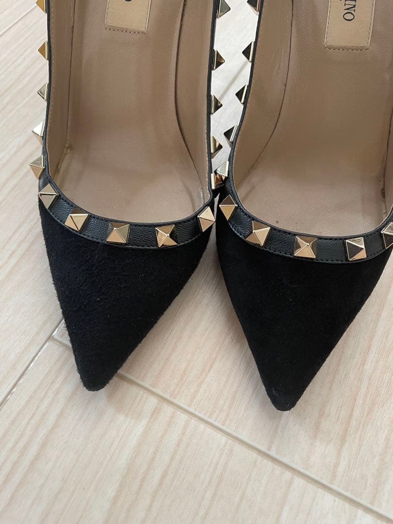ヴァレンティノ　スタッズ ハイヒール34