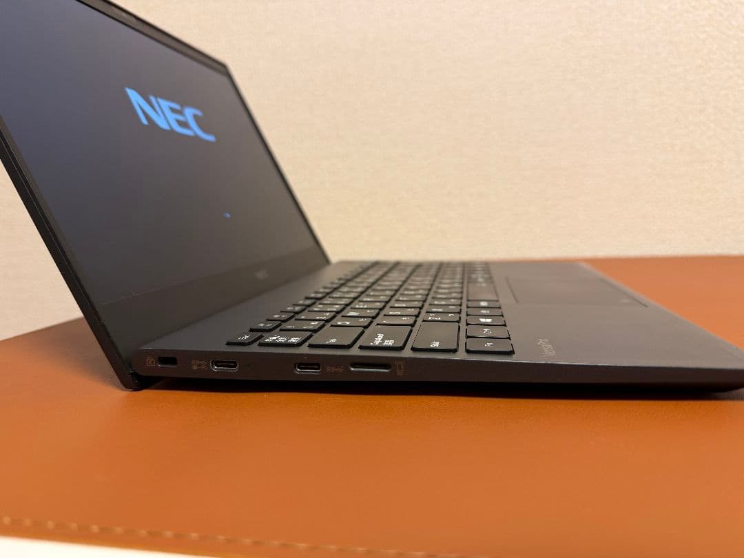 Windowsノート本体 NECVKV18G-9 i7-10510U 16G-1TB (10)
