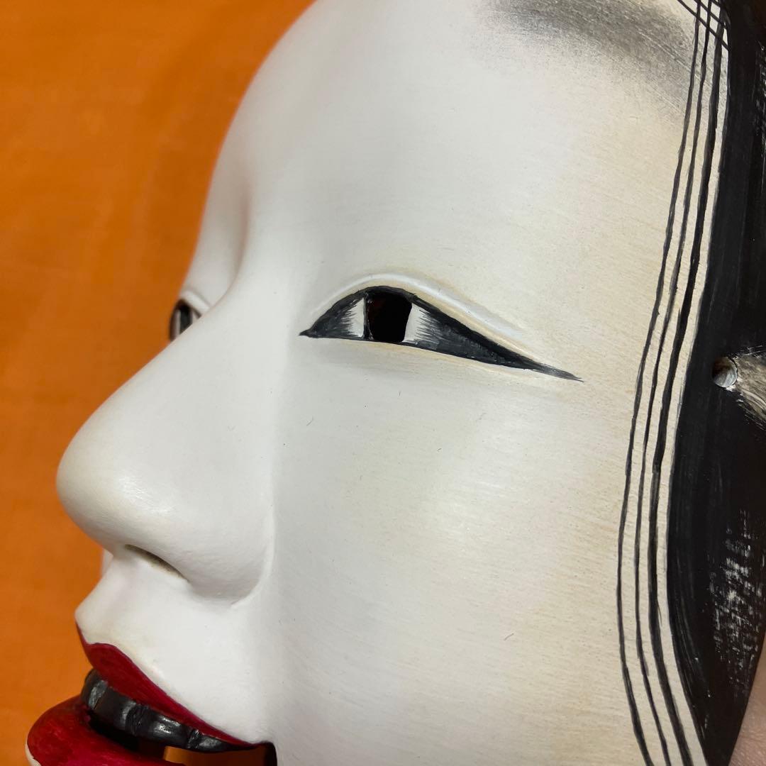 美品　能面　増女　(ますおんな) 木彫り　手彫り　桐箱　能面袋