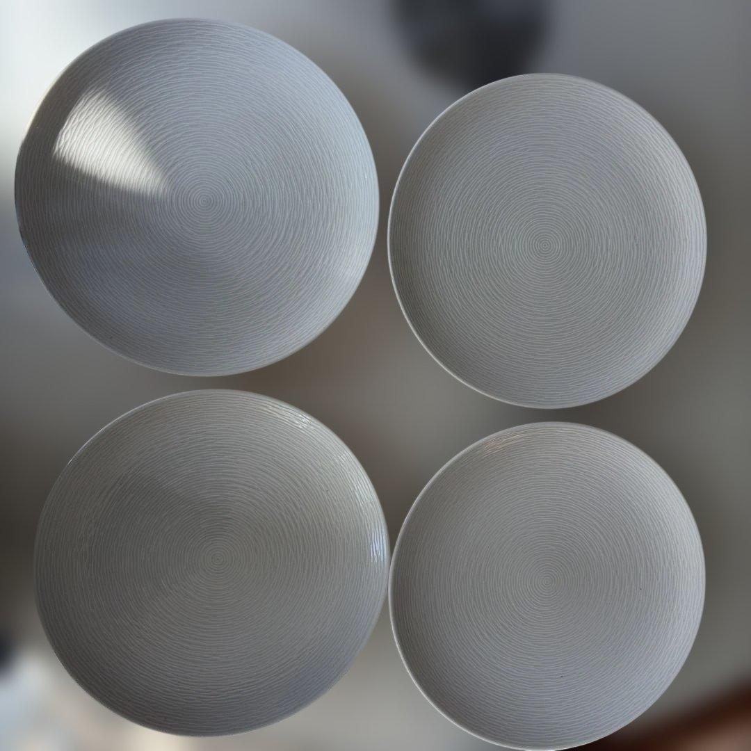 ノリタケ　ホワイト　ストライプ模様 ホワイトプレート 4枚セット