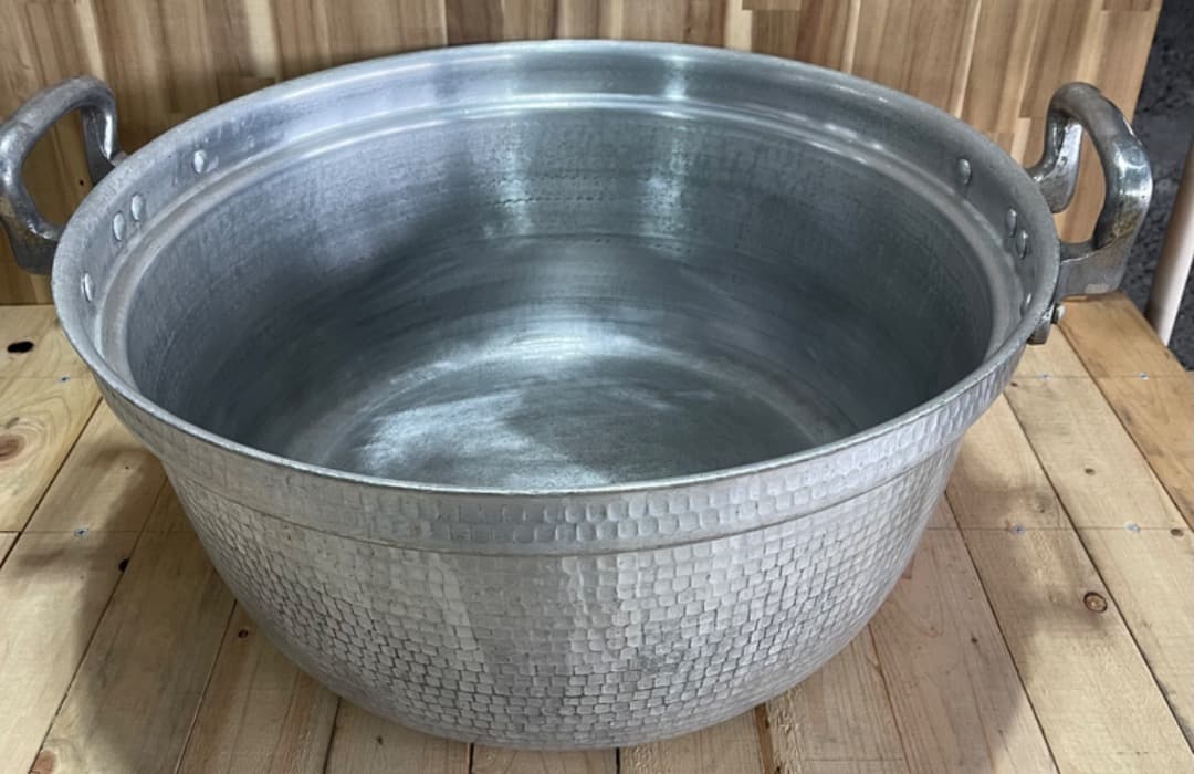 アルミ製両手鍋 51cm 別鍋サービス付き