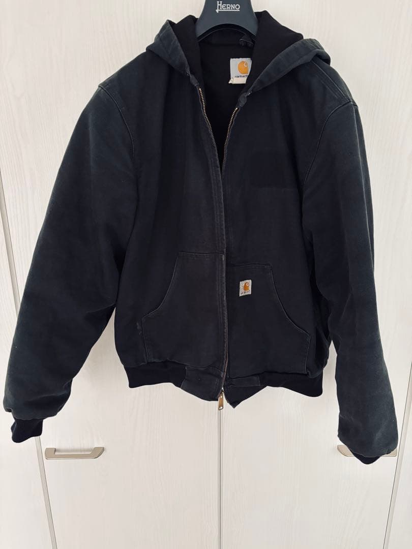 カーハートアクティブパーカーM