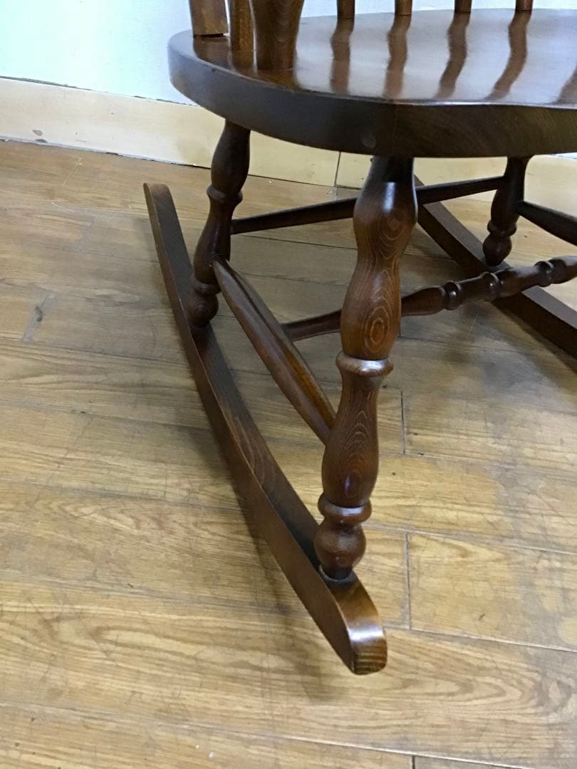 管204☆飛騨家具☆柏木工☆KASHIWA☆ロッキングチェアー