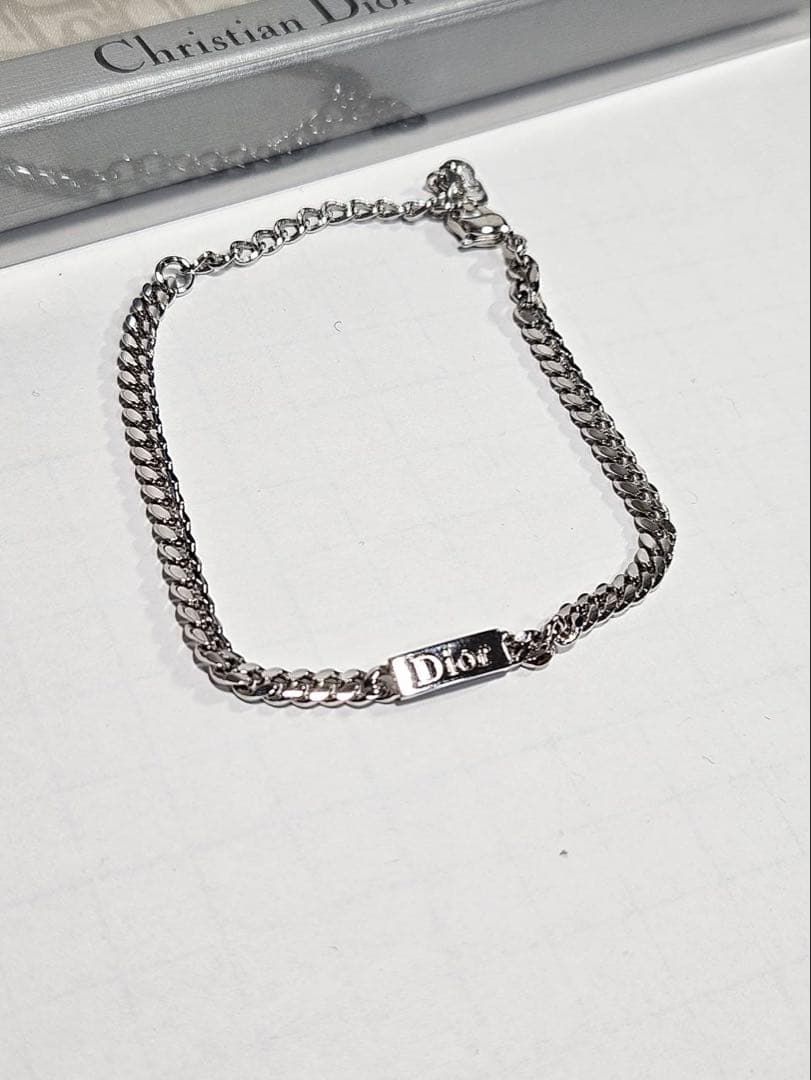 ChristianDior　ディオール　プレートロゴ　シルバー　ブレスレット
