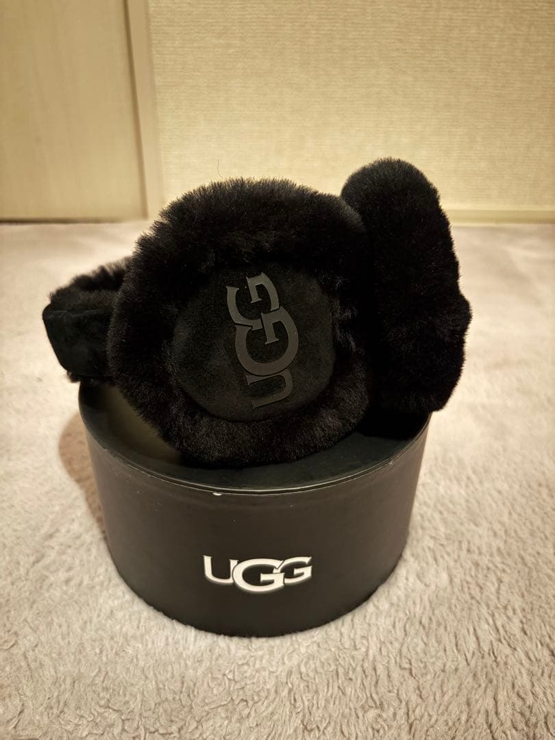 ugg イヤーマフ　耳当て