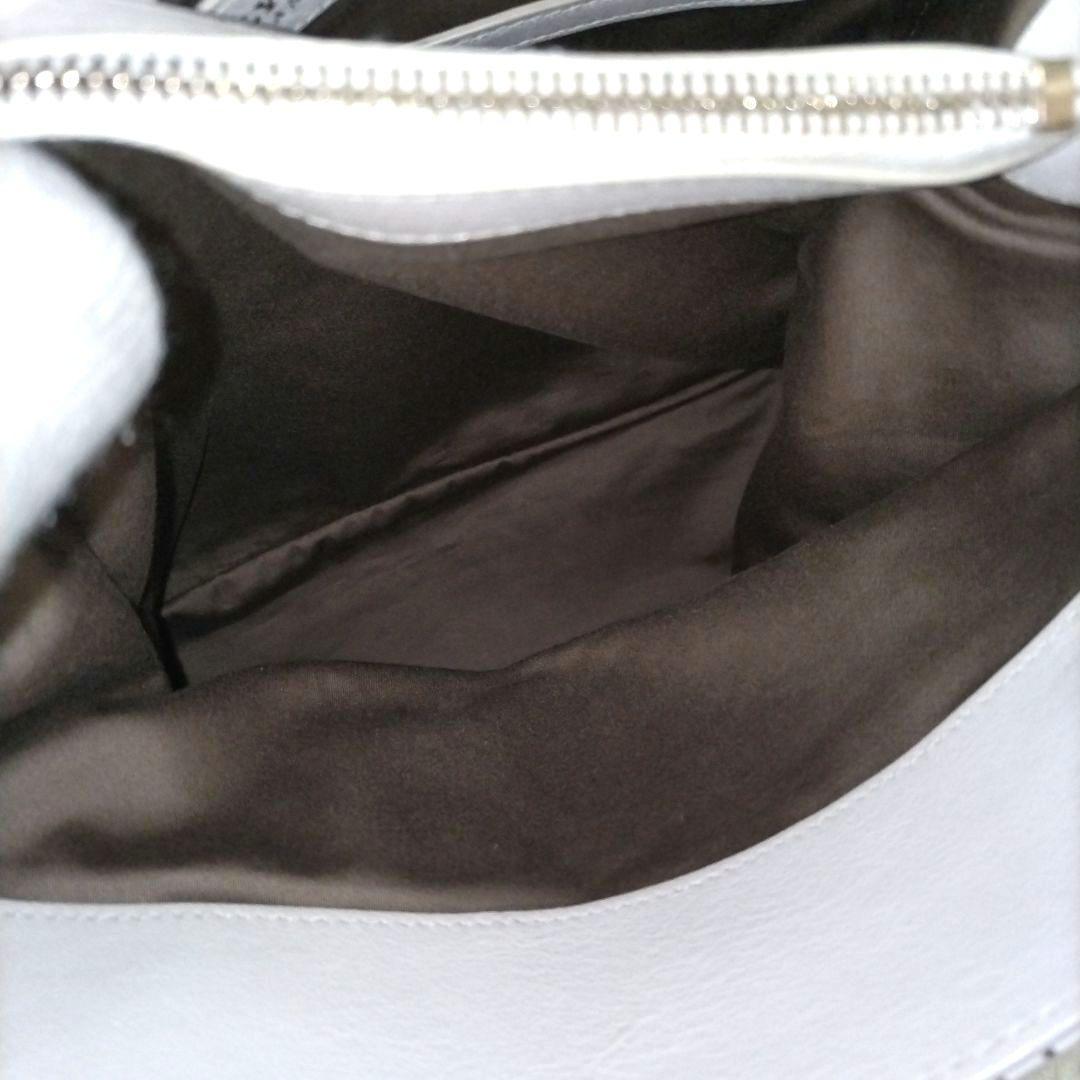 【美品】BALLY ストライプ ゴールド金具 パンチングレザー トートバッグ