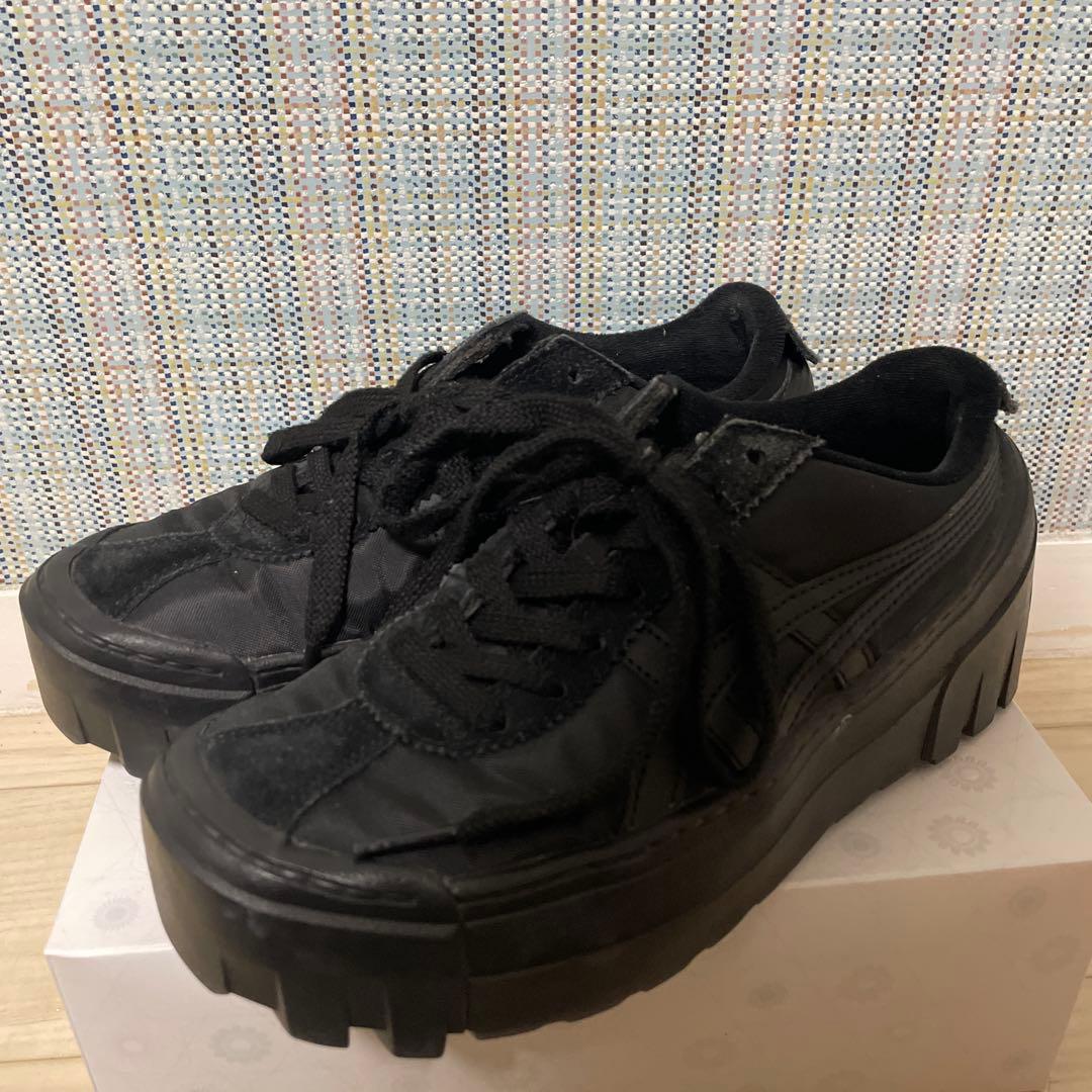 あ*ま様 Onitsuka Tiger ブラック デレゲーション チャンク